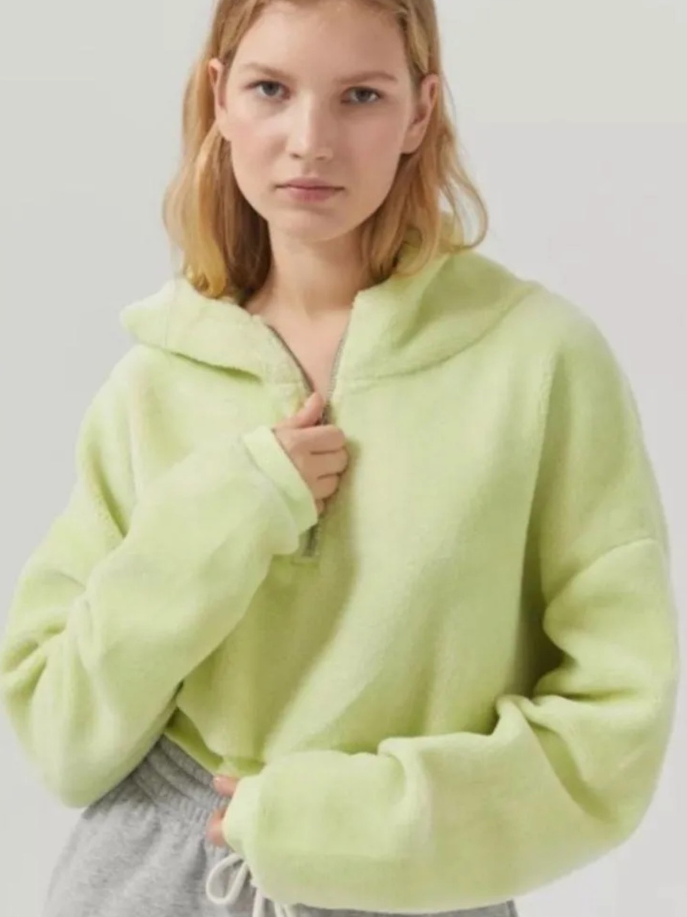 Urban Outfitters Plush Half-Zip Hoodie in Light lime size S